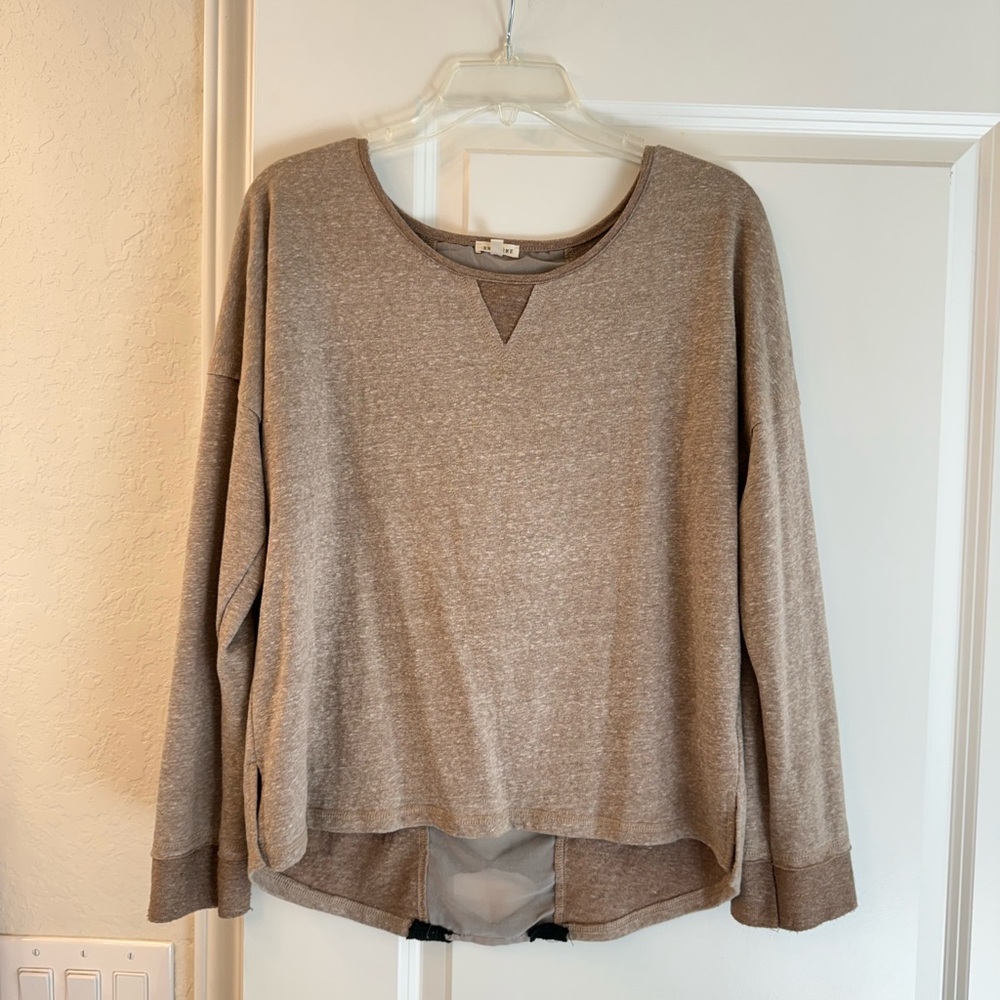 En Creme Sweater - Picture 2 of 3
